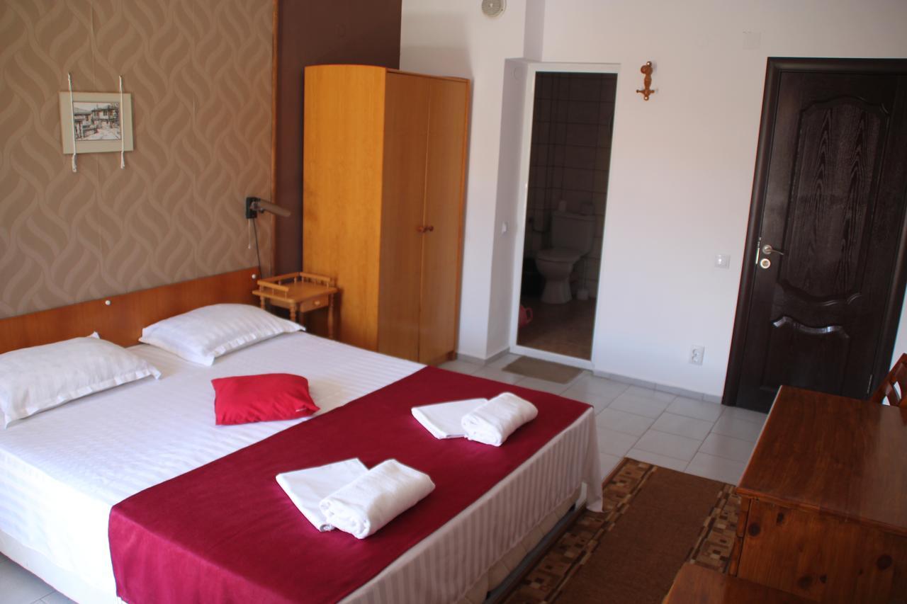 Yankov'S House Hotel Sozopol Exterior photo